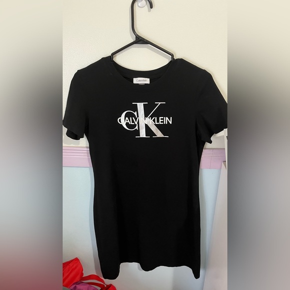 Calvin Klein womens Short Sleeve Logo T-shirt Dress - Picture 1 of 3